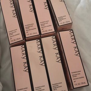 SOLD- Mary Kay foundation primer NIB and 8 found